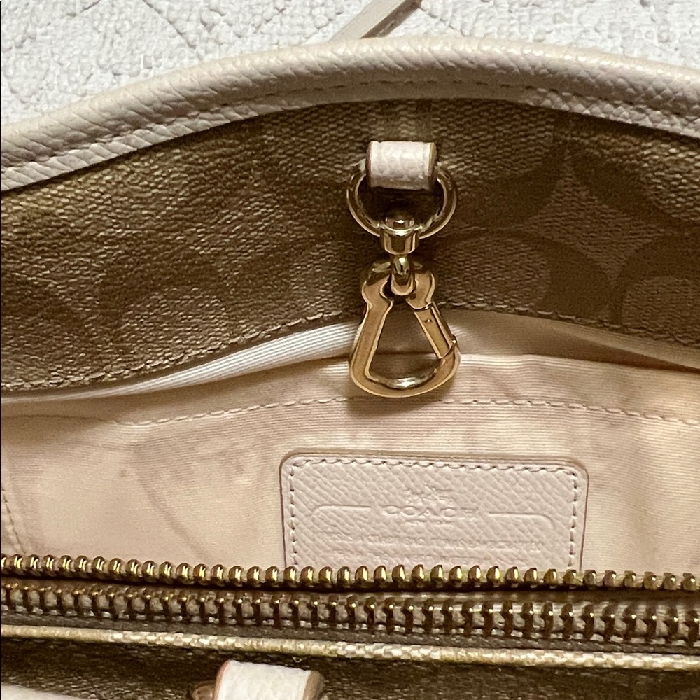 Coach Gold Signature Satchel Like New with Detachable Shoulder Strap - Picture 5 of 11